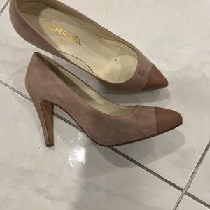 Chanel great looking shoes.  Great for dinner or outty